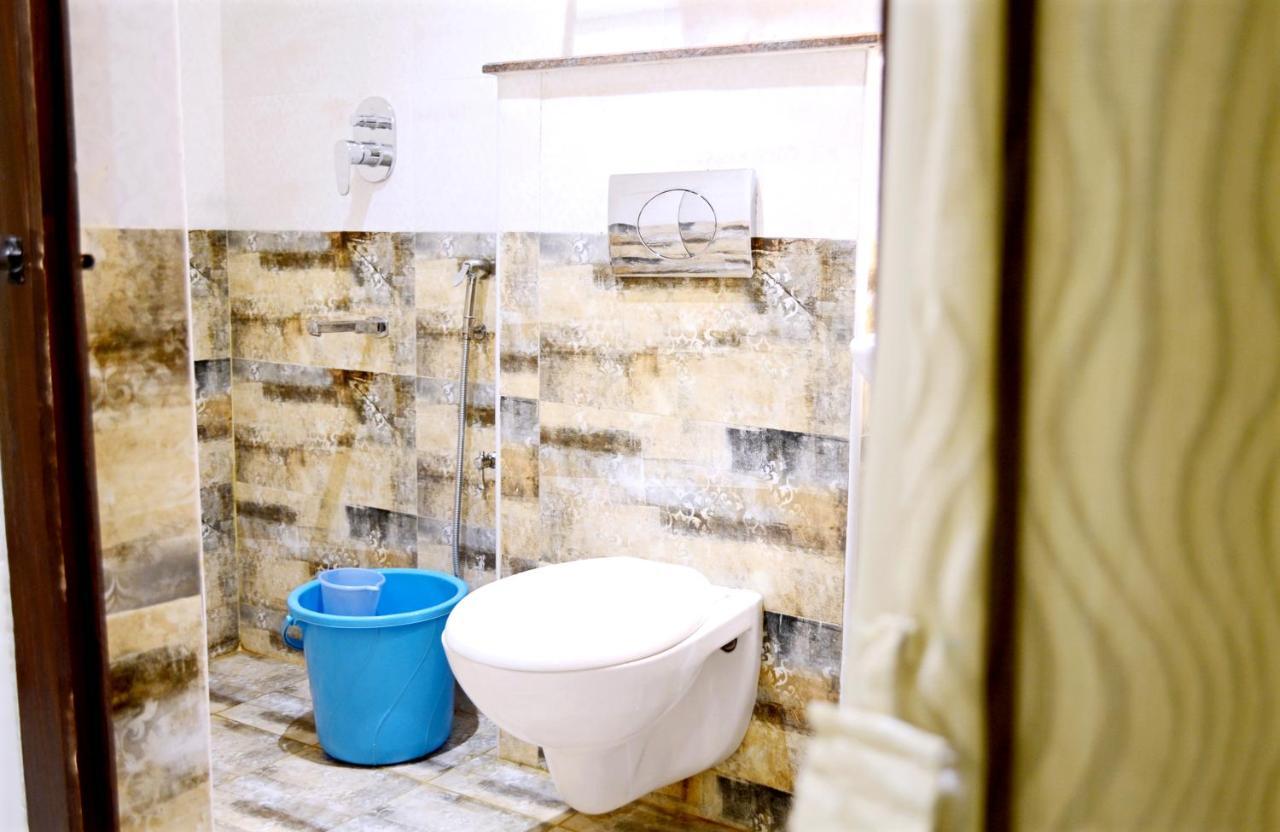 Tr Residency Hotel Puducherry Buitenkant foto